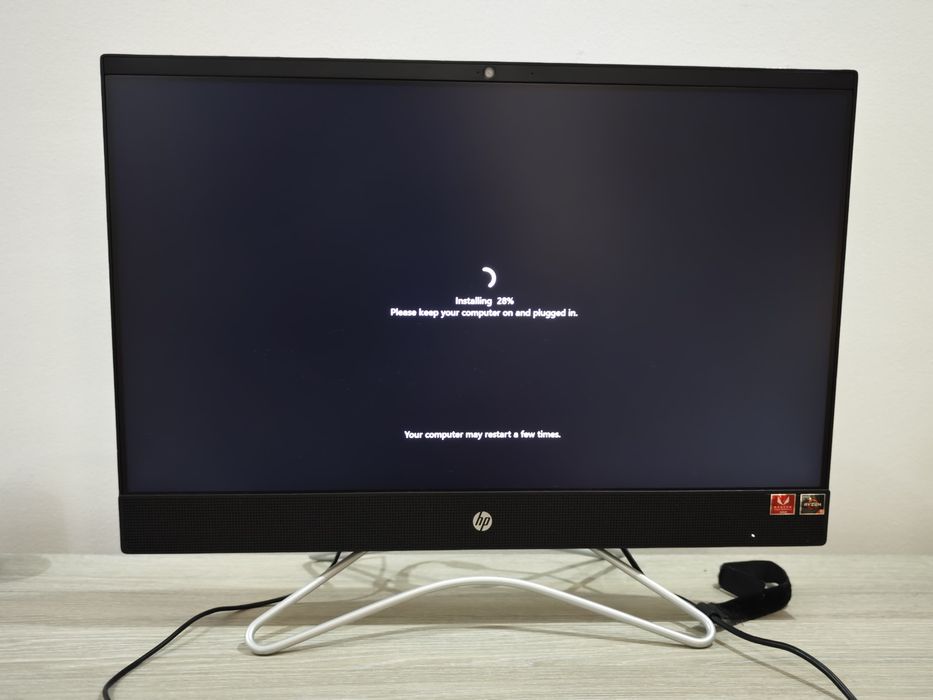 All in one hp ryzen5 nou, ssd+hdd 1tb windows 11