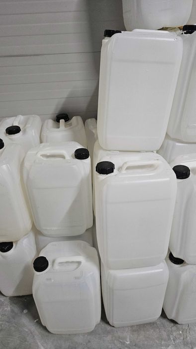 Продавам туби 20-25кг от препарати Безплатно товарене