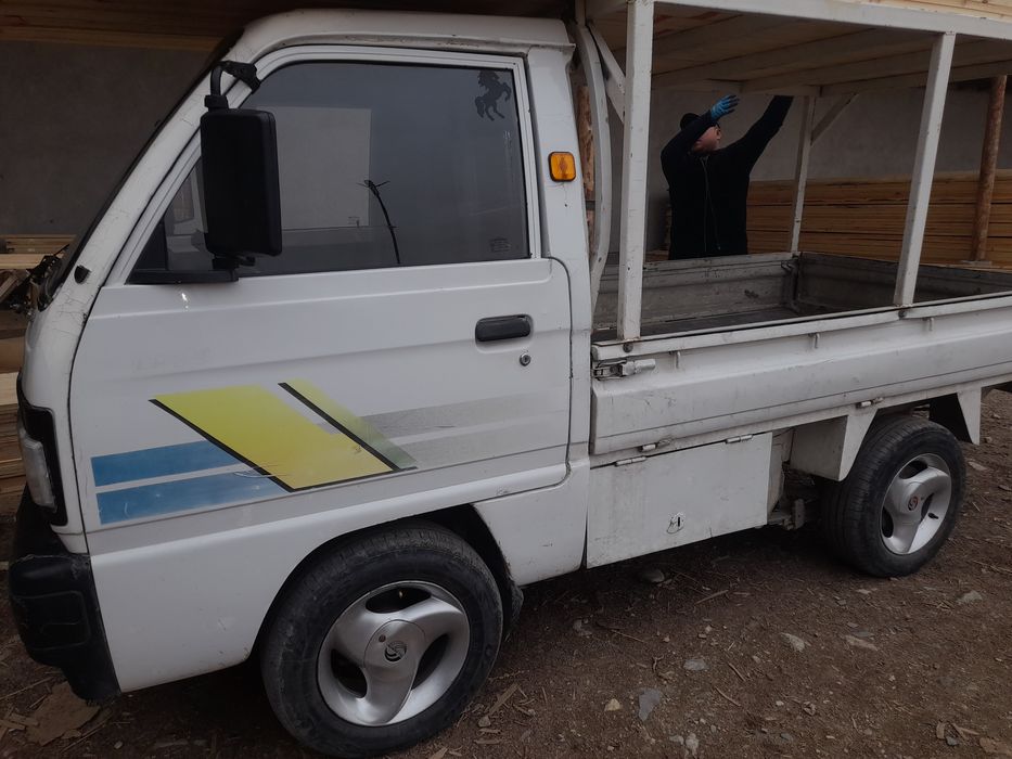 Labo 1996 Gaz bor ishlab turibdi zammasi zur