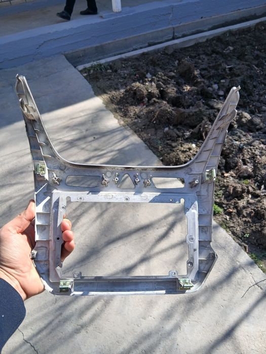 Ramka manitor cobaltga