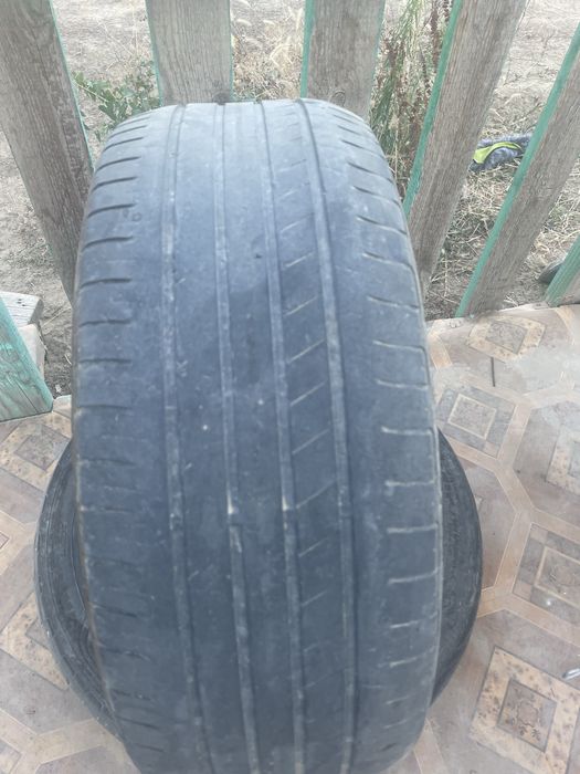 Летние шины 215/55/17