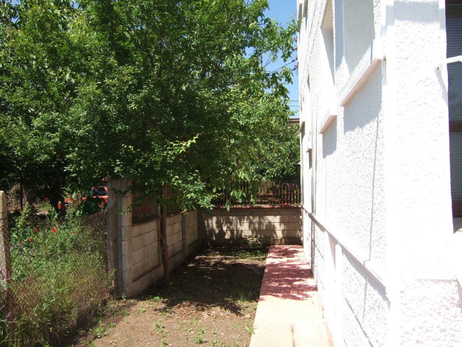 Продава се Къща в с. Крапец, Област Добрич - 330 кв.м за 785 €/кв.м - Снимка #5