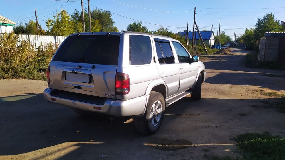 Продам Nissan pathfinder