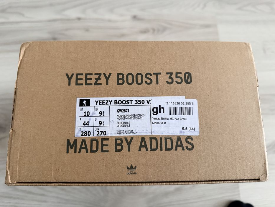 Yeezy Boost mono mist 350 v2