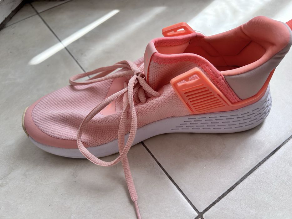 Маратонки Nike 38 номер