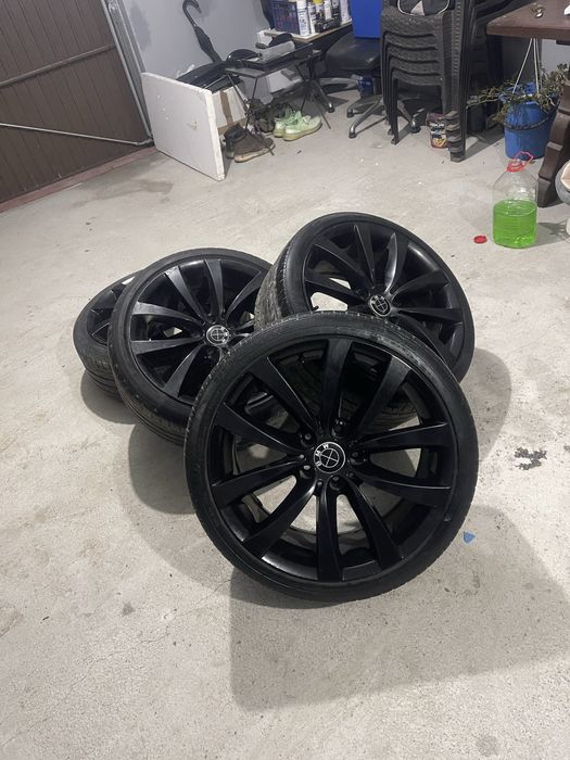 Vand jante BMW r19 cauciucuri de vara!