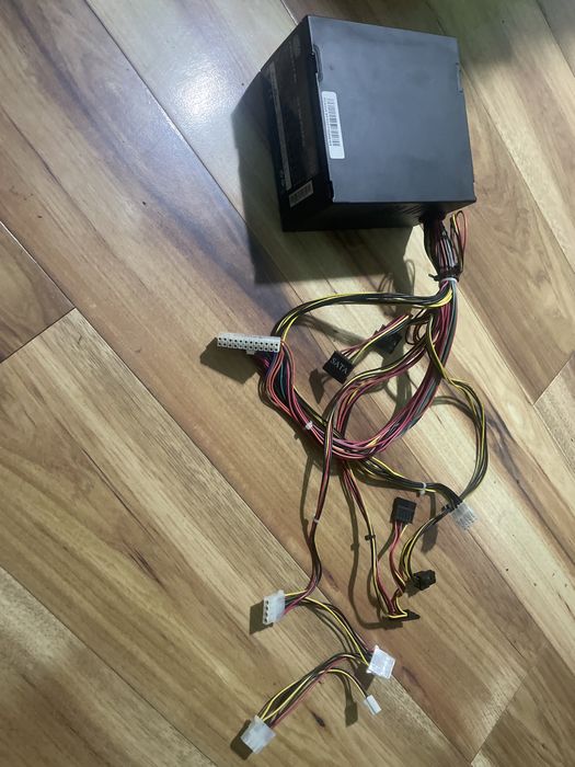 Захранване cooler master rs 500 pcap i3