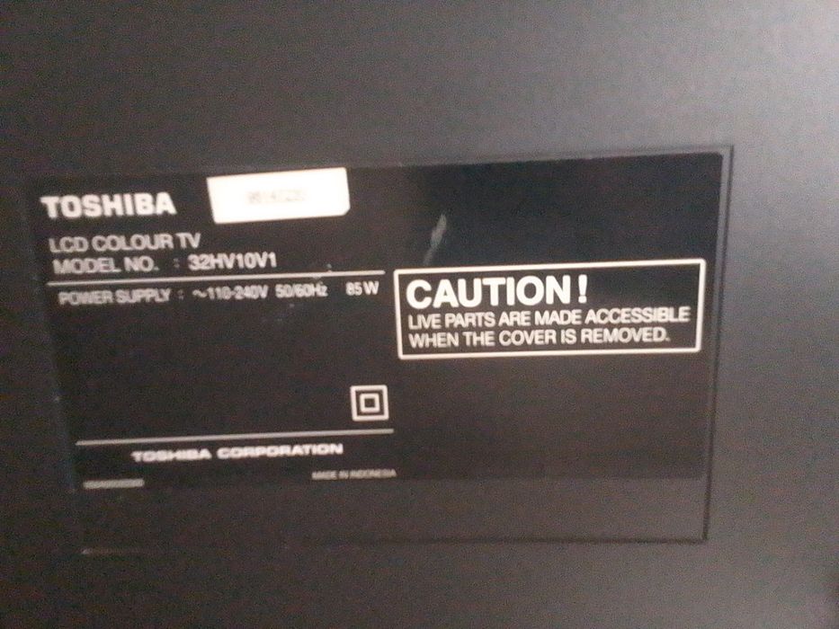 Продаю телевизор Toshiba 32HV10V1