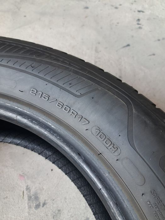2 anvelope Allseasons 215 60 r17 Goodyear