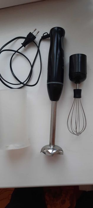 Миксер Vitek погружной