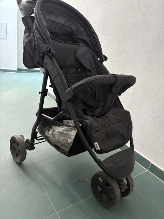 Vând cărucior sport