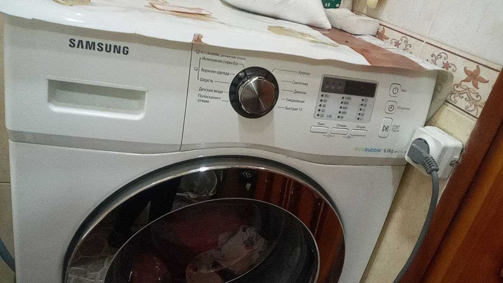 Прадаю стиральный машина б/у самсунг эка бабл