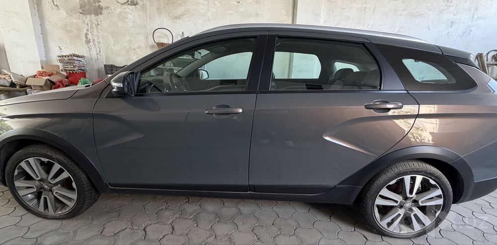 Lada Vesta Cross SW