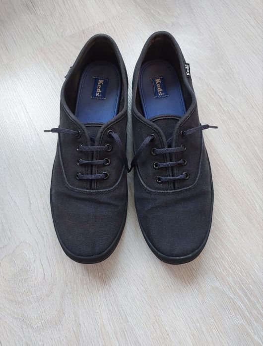 Tenisi Keds marime 40
