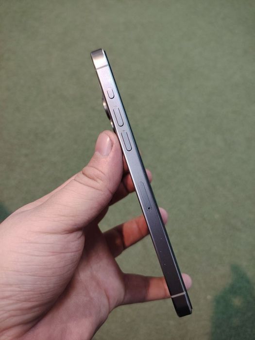 Iphone 15 pro max  Sotiladi.