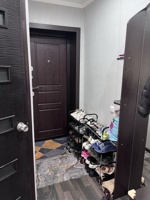 Продам 2 комнатную квартиру