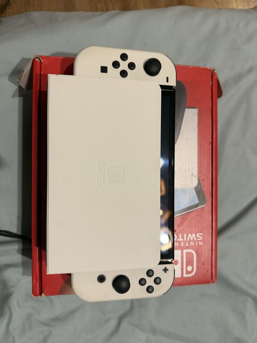 Nintendo Switch OLED 64gb