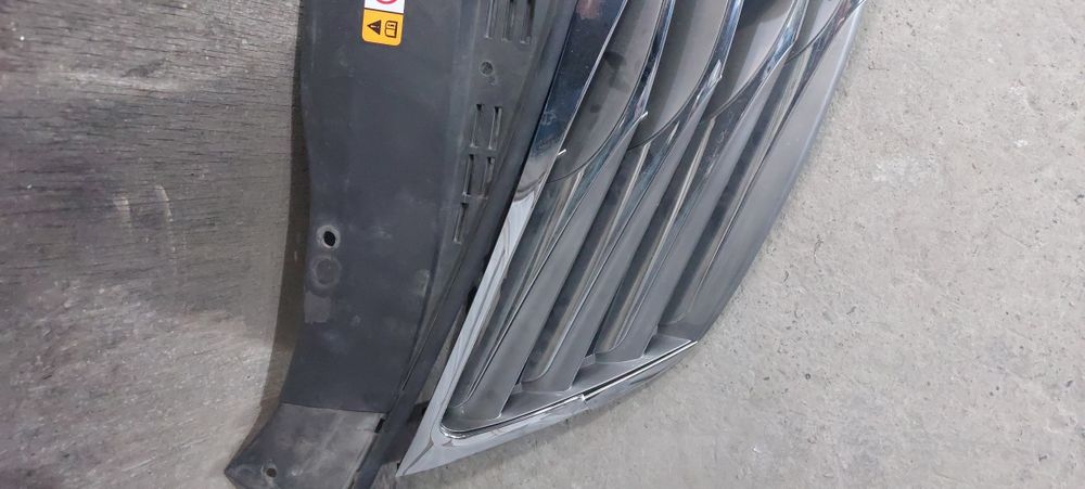 Облицовка на Hyundai Azera
