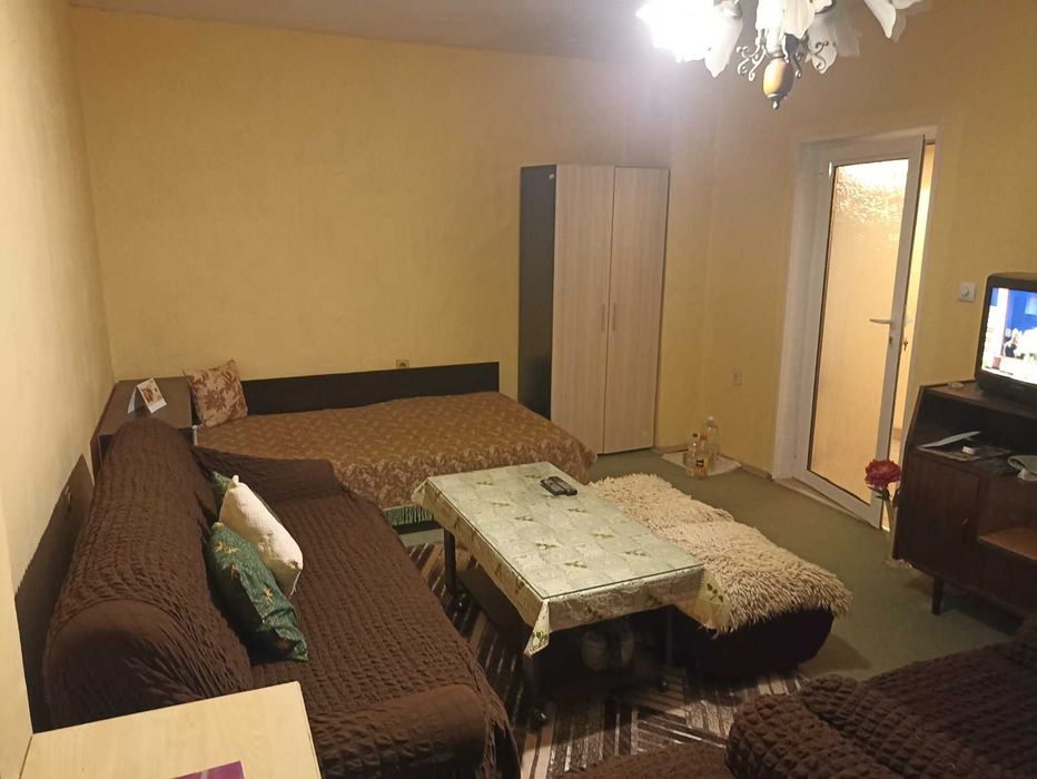 Отдава се под наем Едностаен апартамент Люлин 10