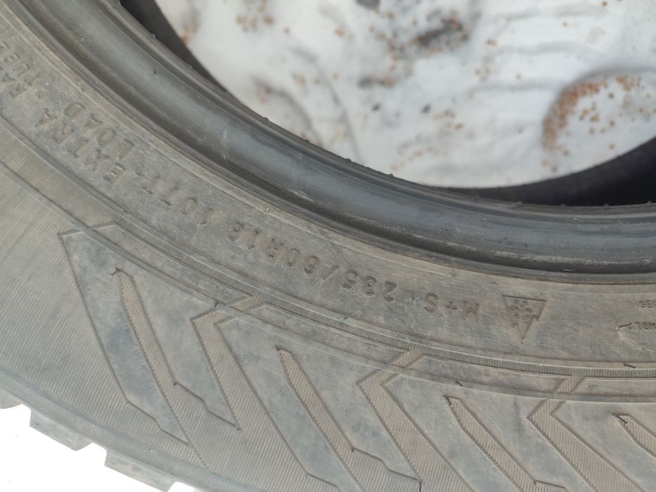 Продам шину NOKIAN R18