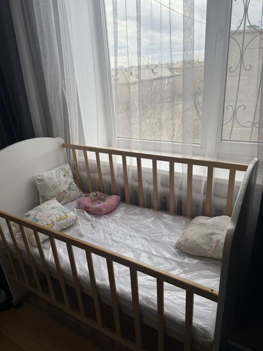 Продам новую детскую кровать.