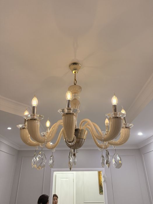 Люстра для спальни и гостинной