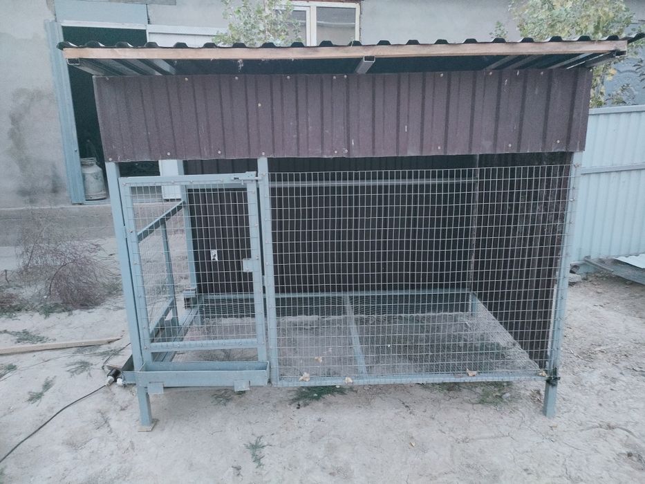 Тауық қора сатамын өте жақсы жағдайда