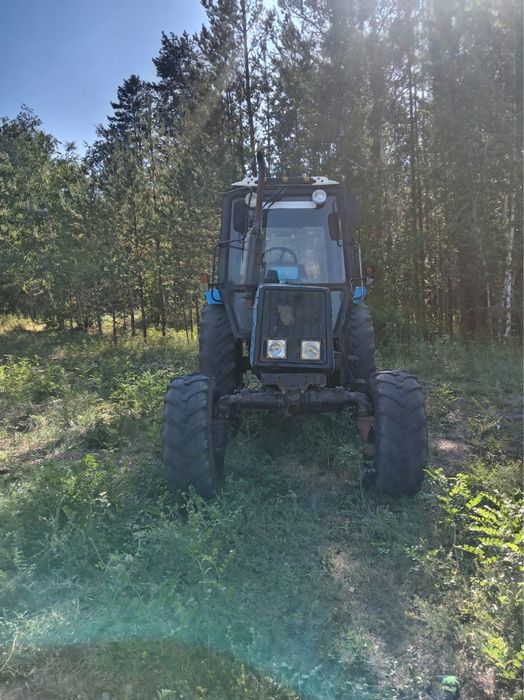 Продам трактор 892