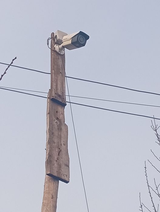 Vând sistem de supraveghere Hikvision