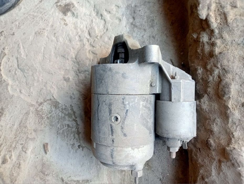 Пежо запчаст галофка