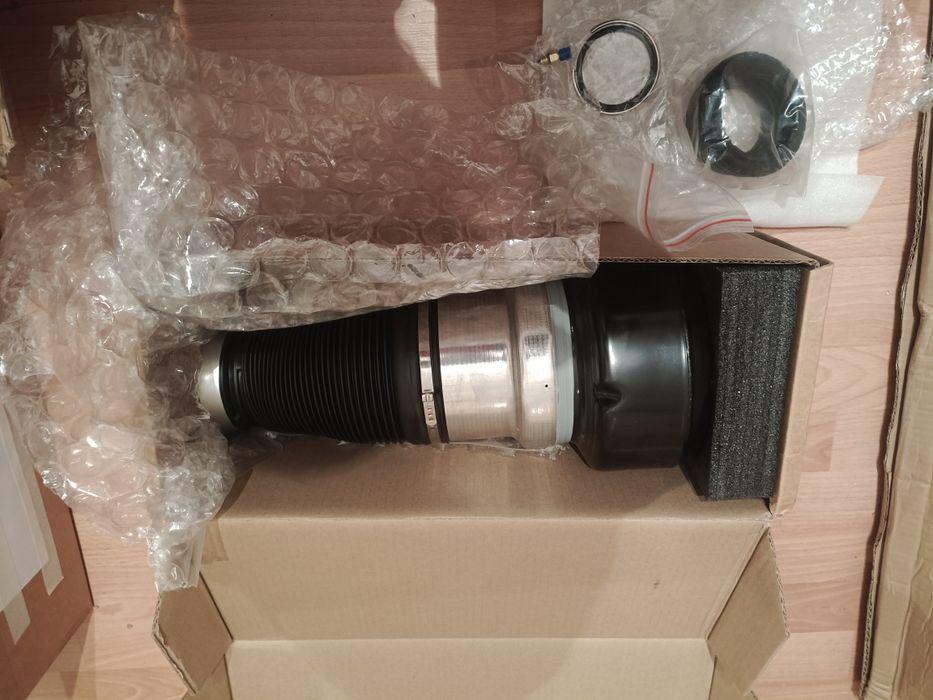 пневма баллоны  мерседес W221