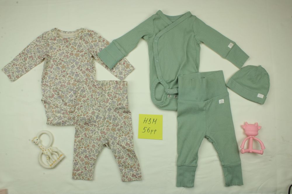 Лот бебешки дрешки