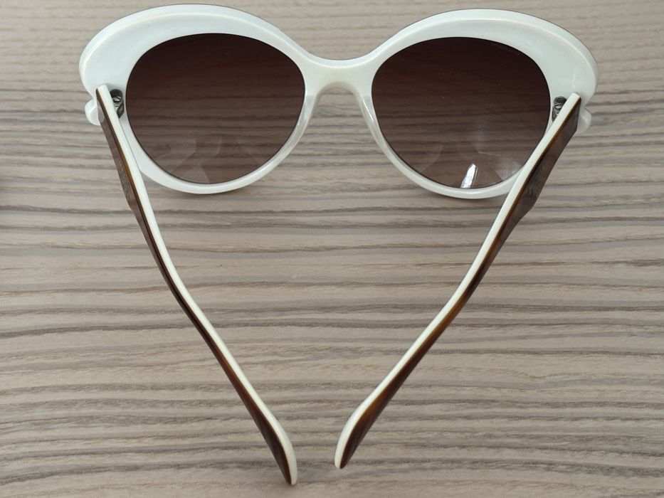 Ochelari de soare Prada