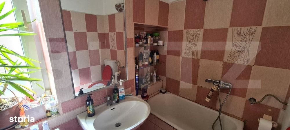 Casa de vanzare,zona buna