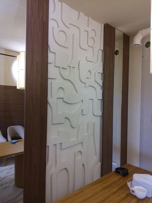 Барельеф.Скала.Обьемное панно.Скульптор.