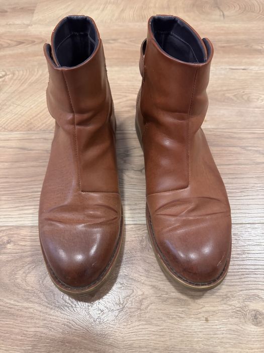 pantofi maro cu inchidere cu catarama