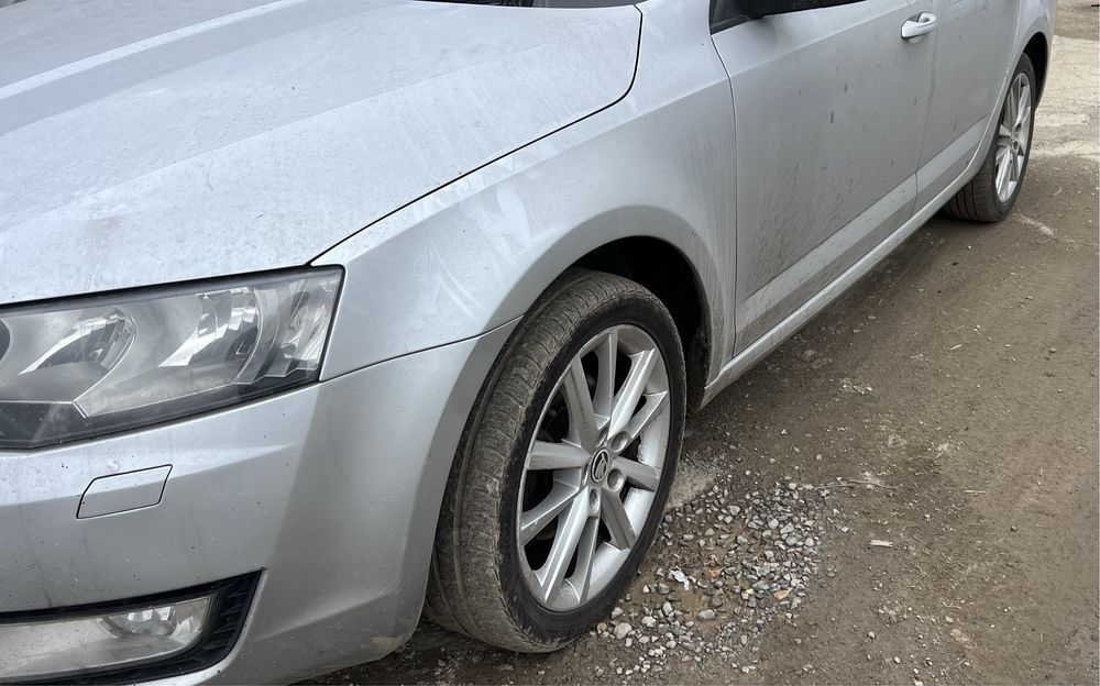 Skoda Octavia 1.6 TDI DSG на части