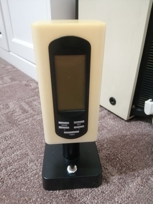 Ceas electronic/termometru noptiera