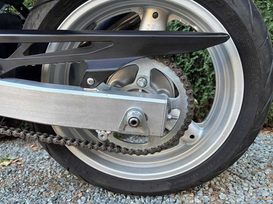 SUZUKI SV 650S injecție