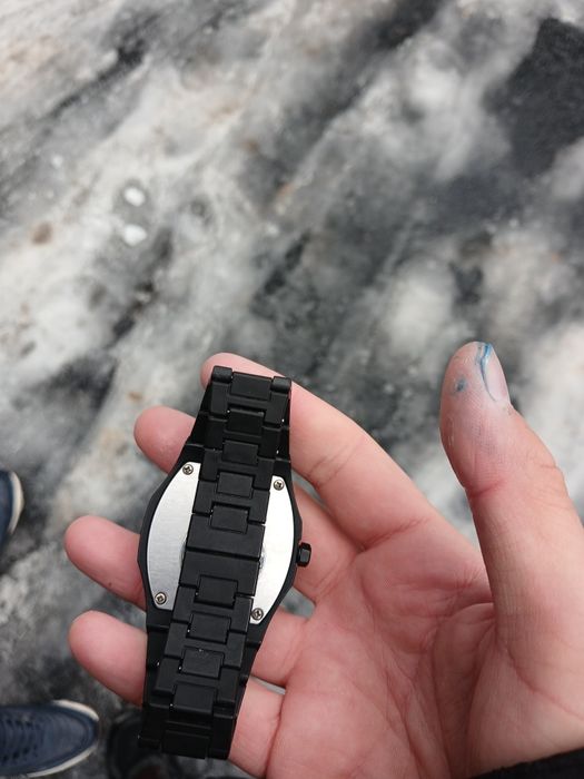 цена 800-900тг качествыйный