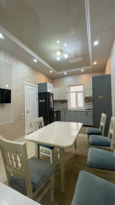 В аренду участок дом Кибрай Байткурган 4 соток 4х комнатная