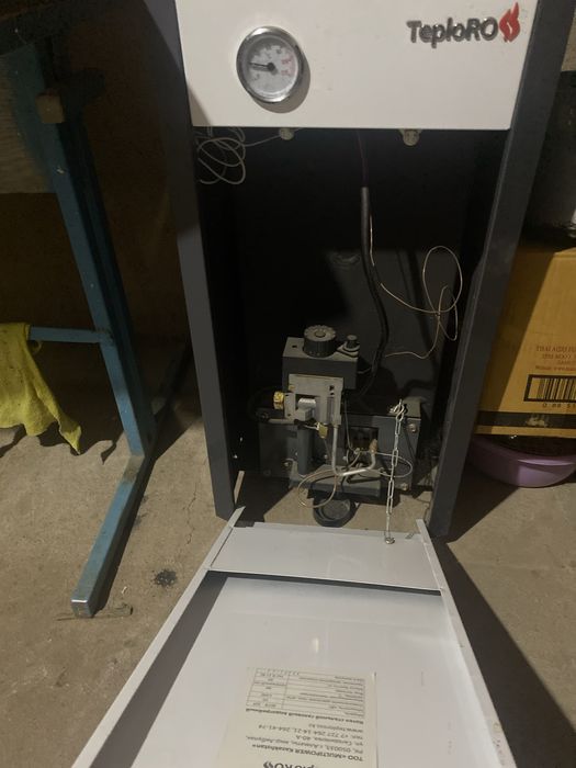 Продается газовый котел Teploross