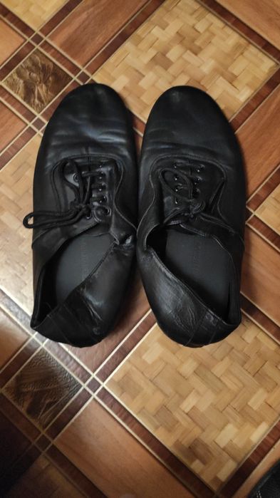 Бальную обувь продам