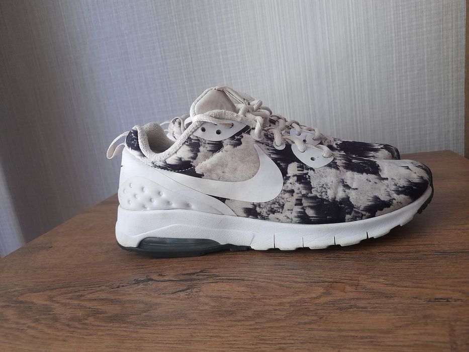 Nike Air max Motion маратонки 40 номер.