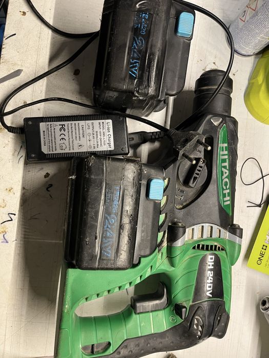 акумулаторен перфоратор Hitachi DH 24DV – 24V