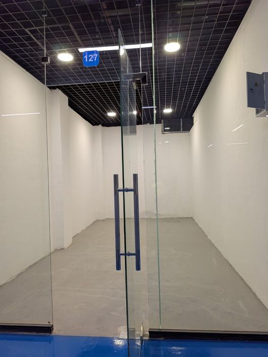 Farxadskiy zapchast yangi qurilgan Scopus Mall da Dokon , Доконлар