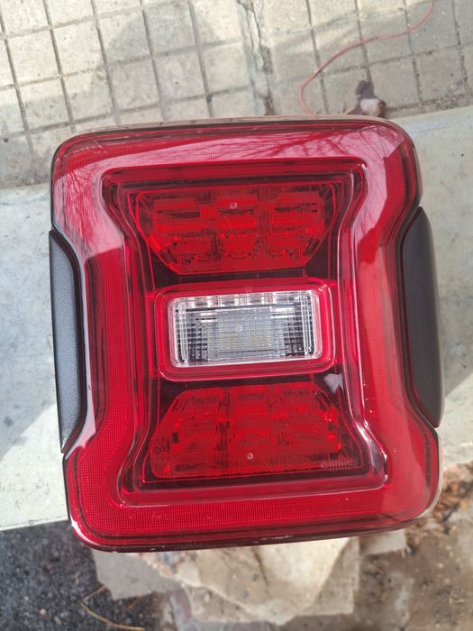Jeep wrangler jl - stop