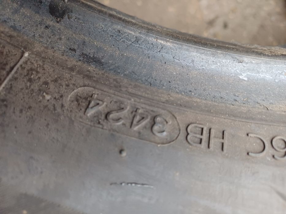 Гуми 215/60/16 Ханкок