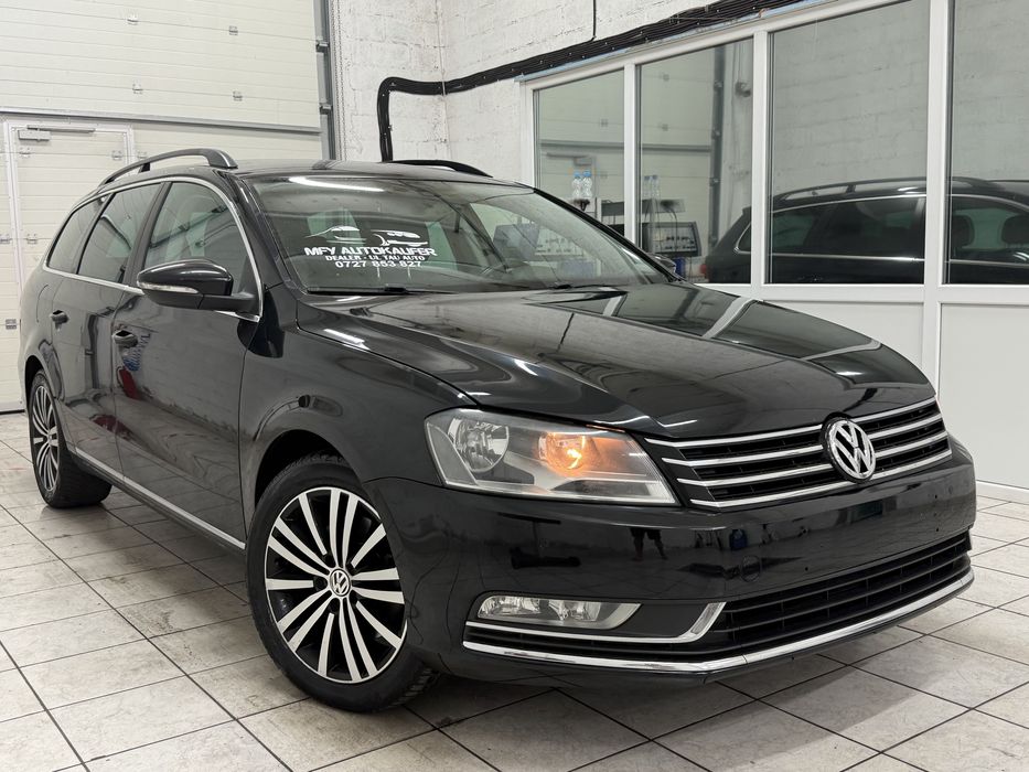 VOLKSWAGEN Passat