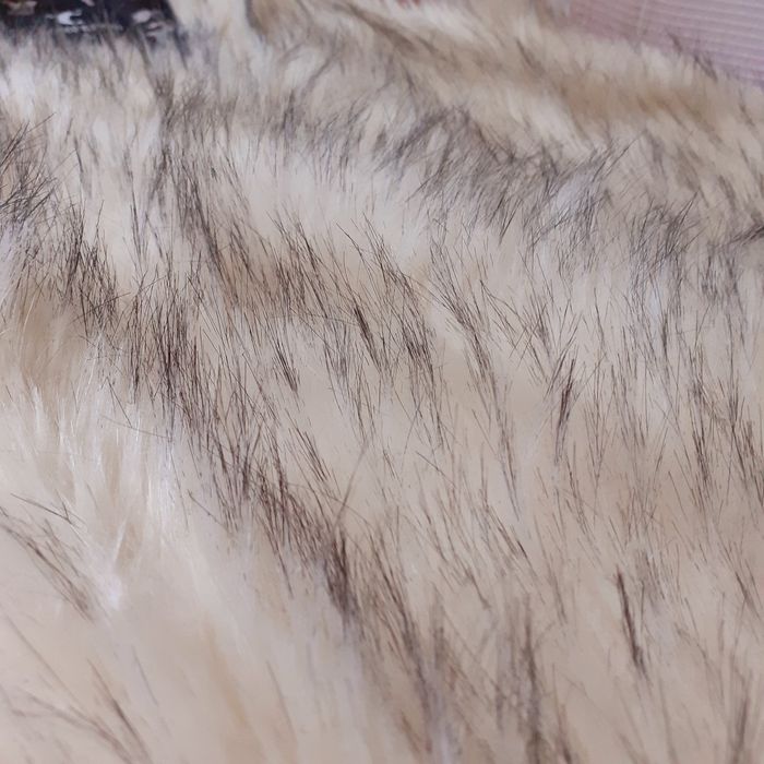 Модерен пухкав елек